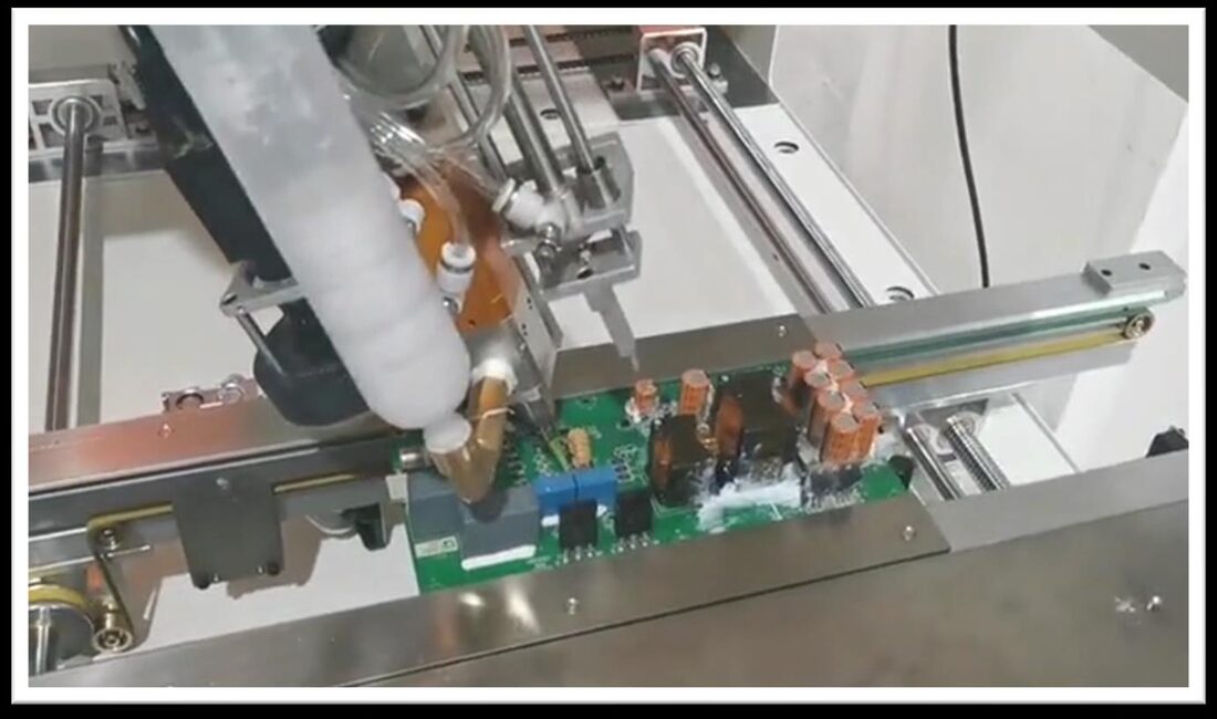 Cobot ITFR per dispenser colla isolante