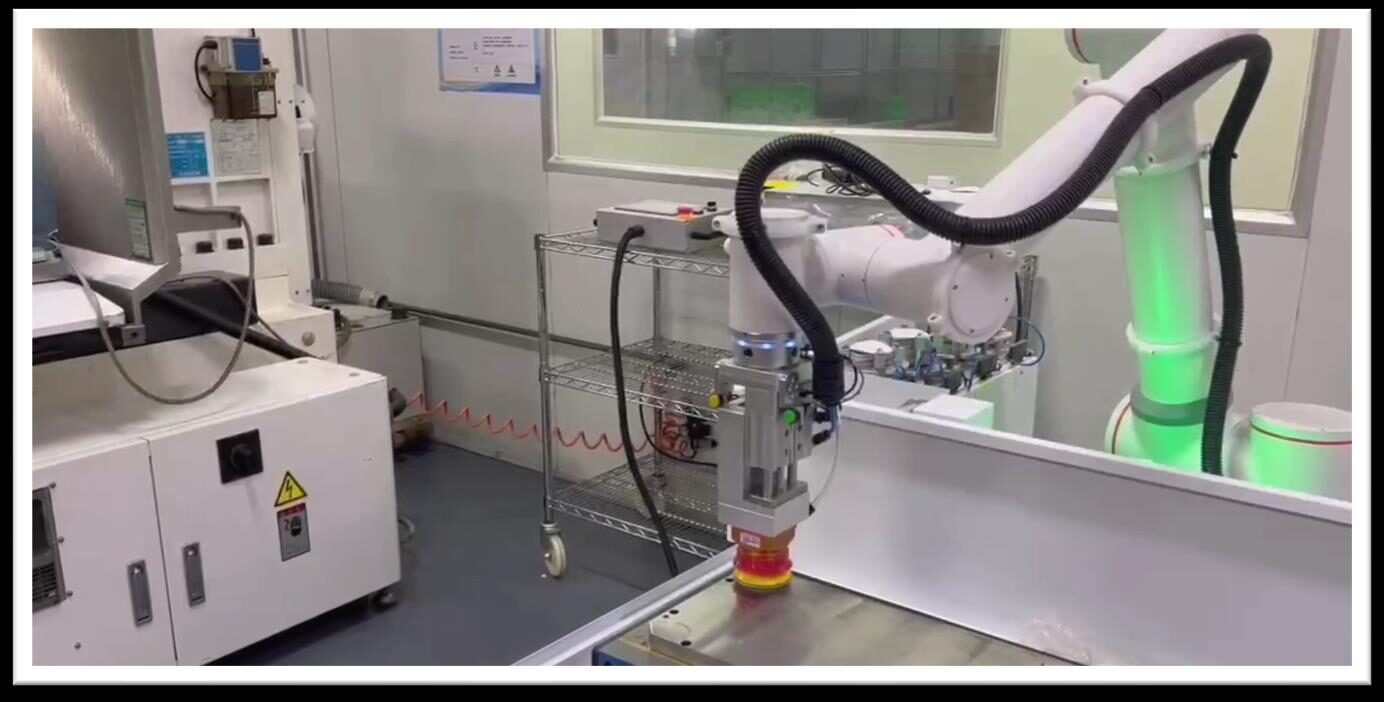 Cobot ITFR per lucidatura metalli